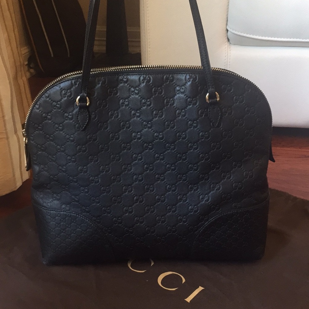 Authentic black Gucci bag